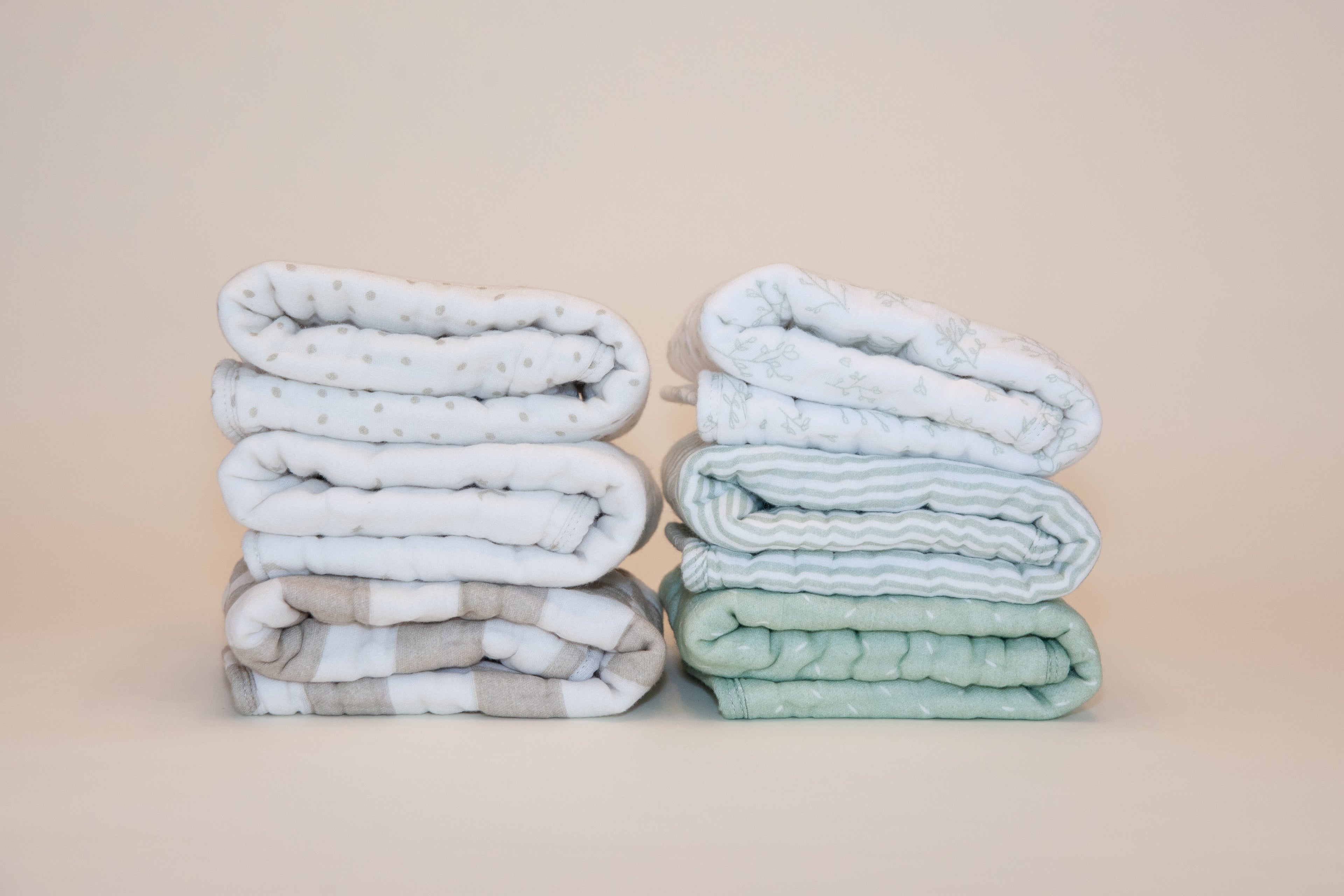 100% Organic Muslin Burp Cloths – 3 Pack | Pistachio