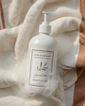 Natural Exfoliating Hand Wash with Volcanic Pumice